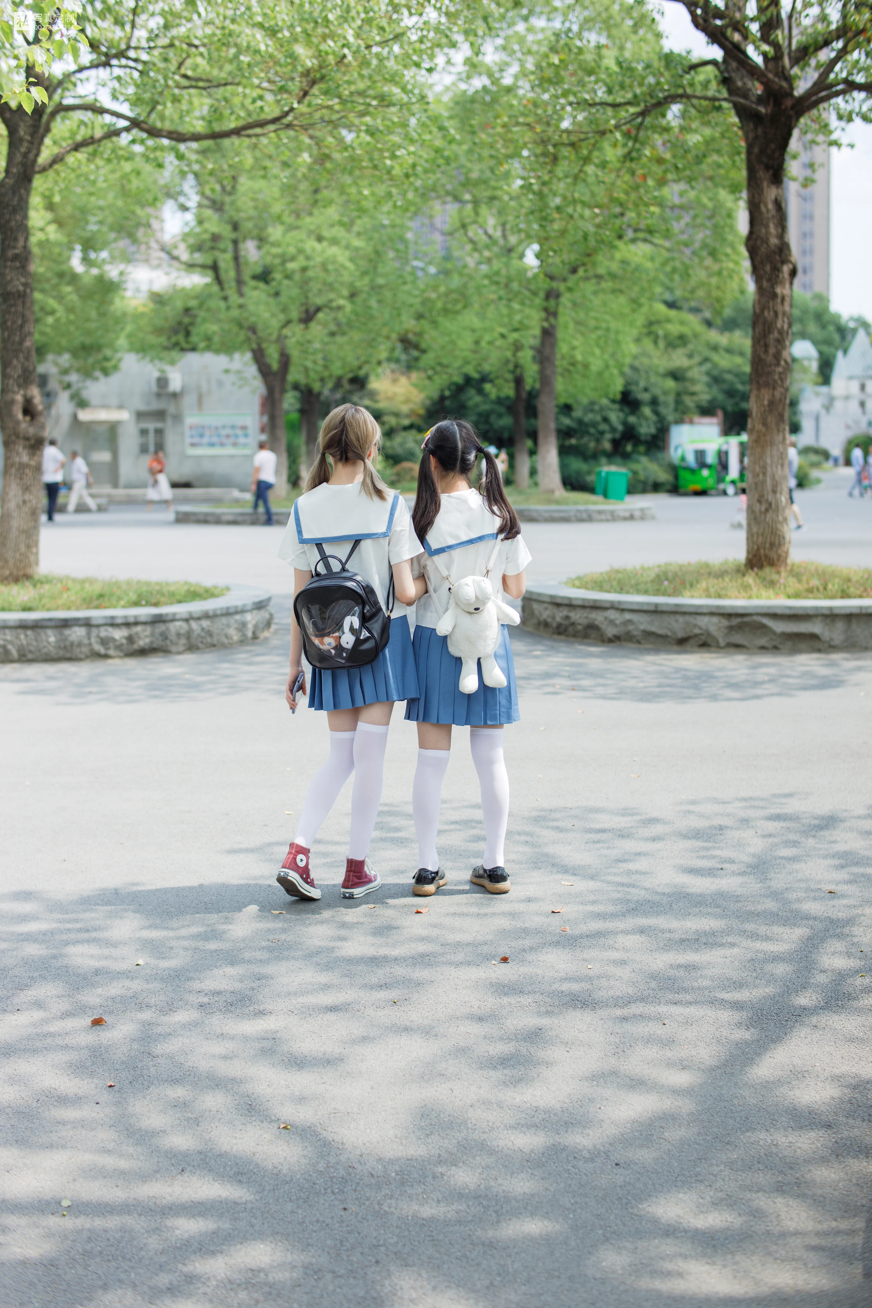 森萝财团 JKFUN-025 默陌&Aika  80D白丝过膝袜 [93P] 2